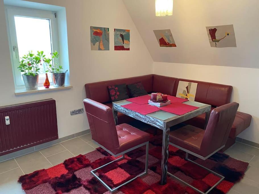 In Historischer Mit Gartennutzung Apartment